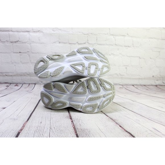 Hoka One One Bondi 8 White Mesh Breathable Running Sneaker Shoes 7 B - Picture 9 of 9